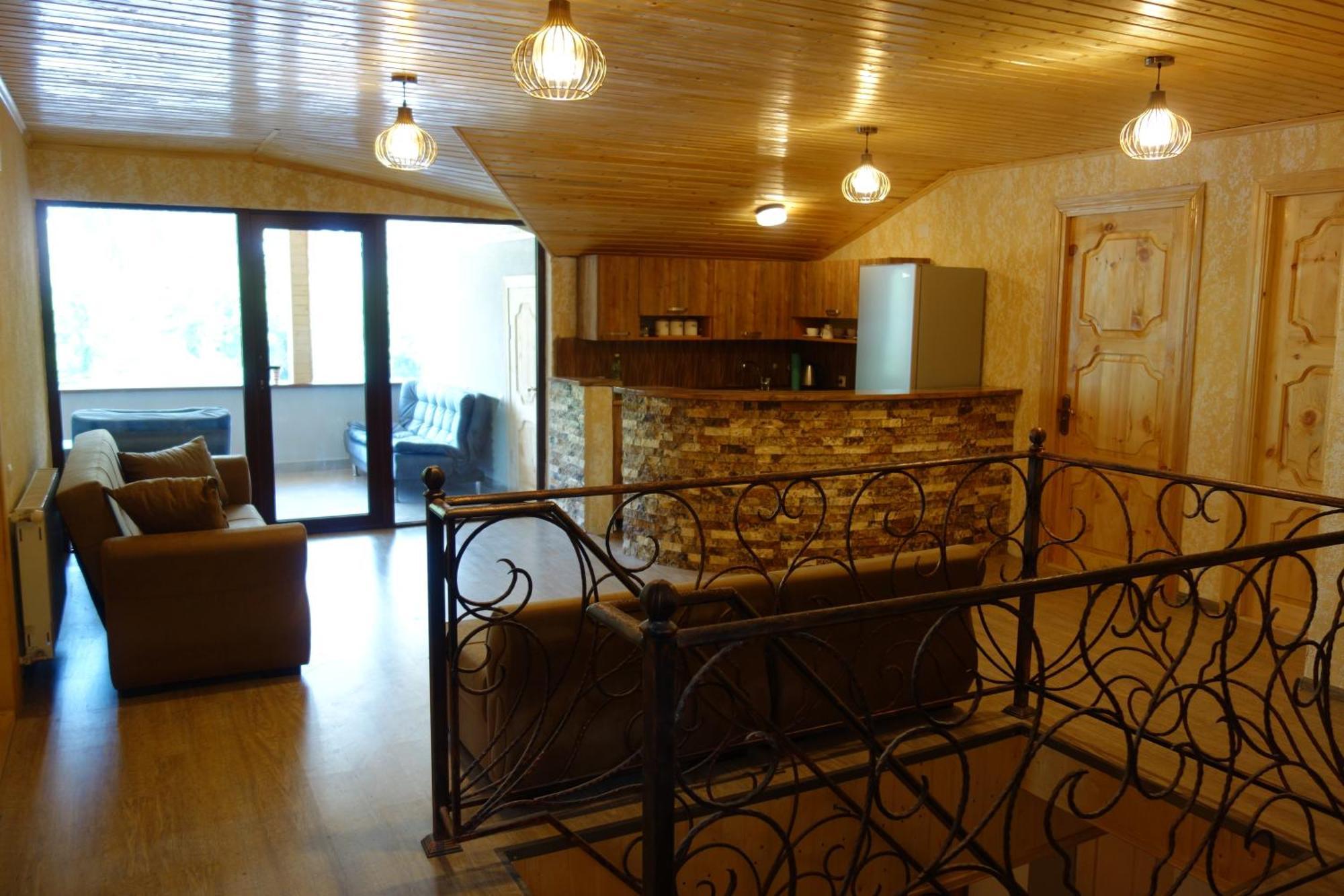 Guest House 26 Mestia Buitenkant foto